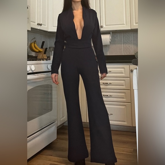 Long Sleeve Navy Blue Belted Plunge Wide Leg Jumpsuit - Picture 2 of 7